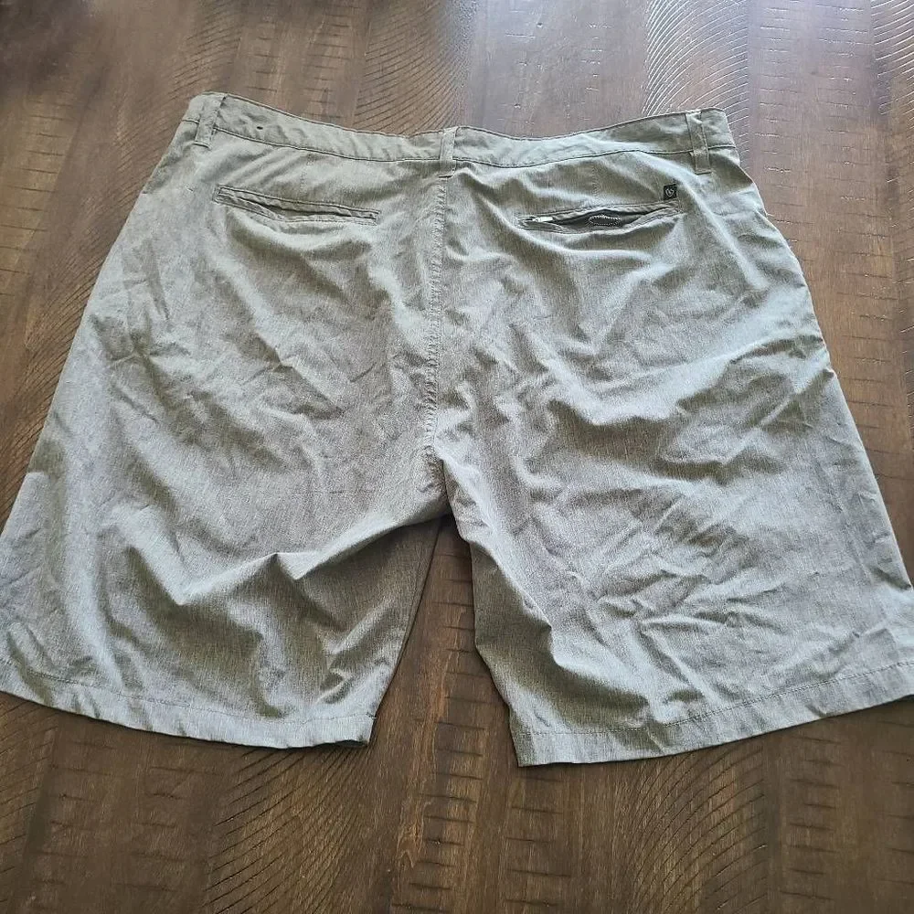 Burnside quick dry big and tall shorts - Picture 7 of 8
